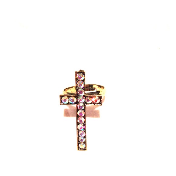 Cross ring