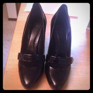 AUTHENTIC Burberry Heel