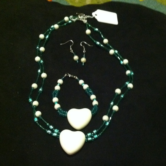 Handmade Necklace/Earring/Bracelet Set