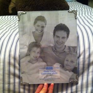 picture frame 8in by 10 in