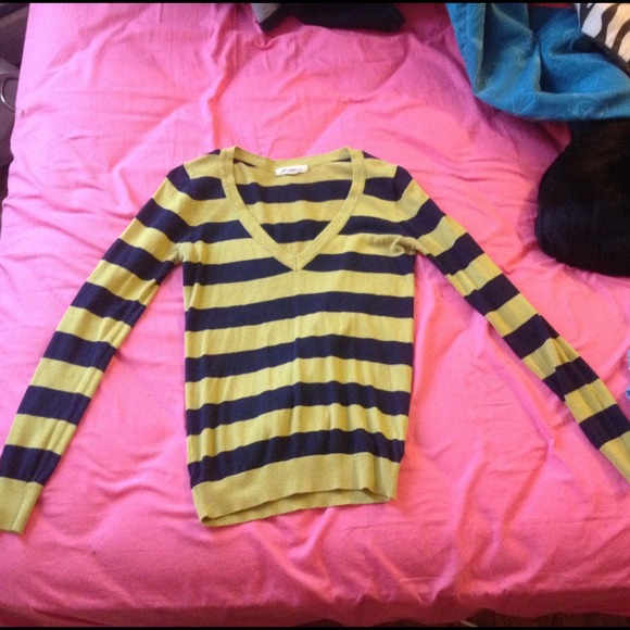 Forever 21 striped long sleeve shirt - Picture 1 of 3