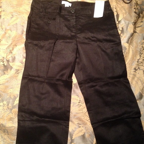 MNG Black Linen Capri Pants