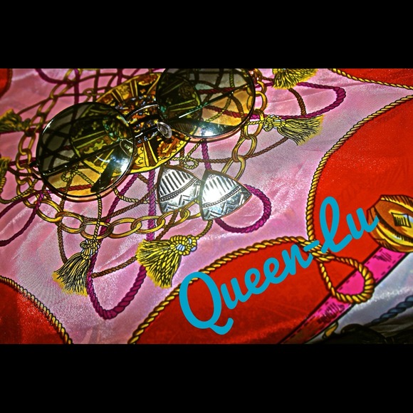 3 piece bundle! - Picture 2 of 2