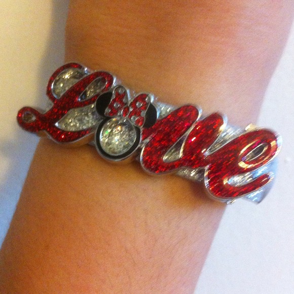 Minnie Mouse Bracelet - Picture 3 of 4