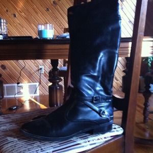 Reserved for tpeirona