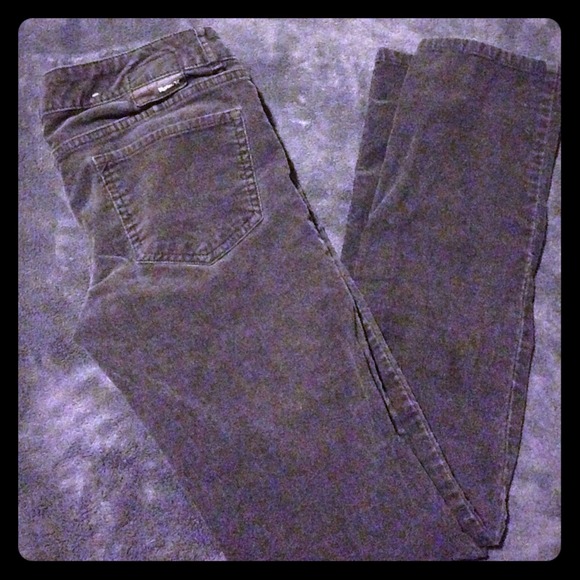 Black Hurley corduroy skinnies!