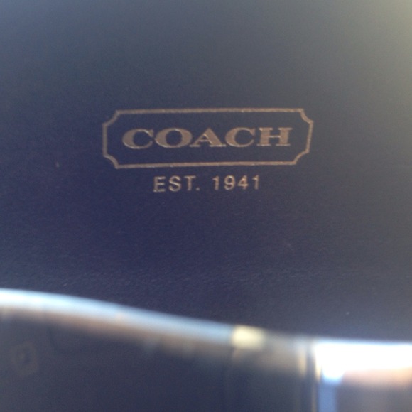 *NEW PRICE* Only Worn ONCE Coach Sunglasses - Picture 2 of 4