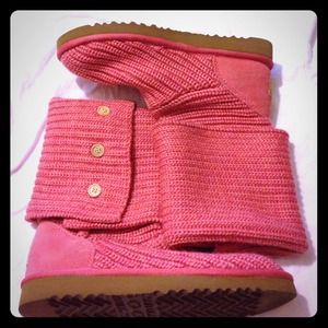 Ugg Pink Classic Cardy - Size 7