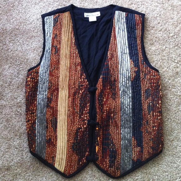 UNIQUE ECCENTRIC VEST