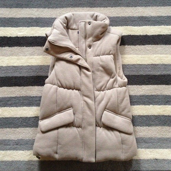 GAP - Vest - Picture 1 of 3
