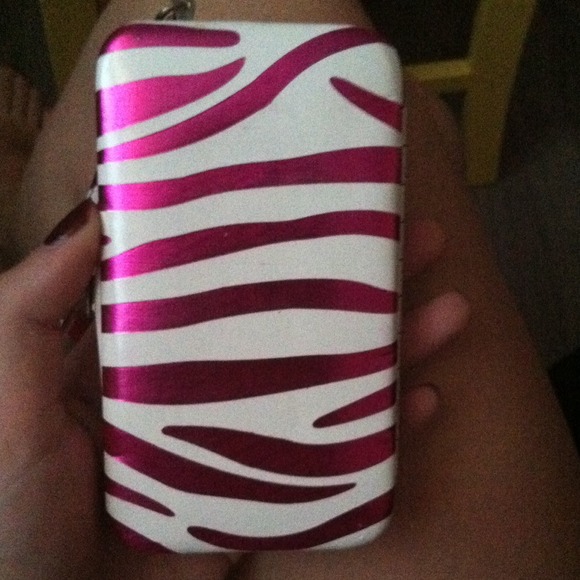 iPhone 4 / 4s case/wallet - Picture 2 of 3