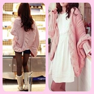 NWOT Pink Knitted Loose Style Outwear