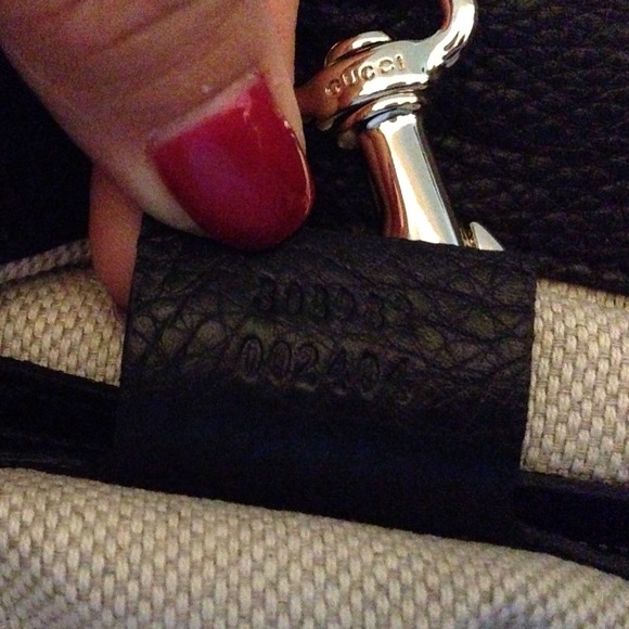 ***SOLD***GUCCI soho leather shoulder bag - Picture 2 of 3