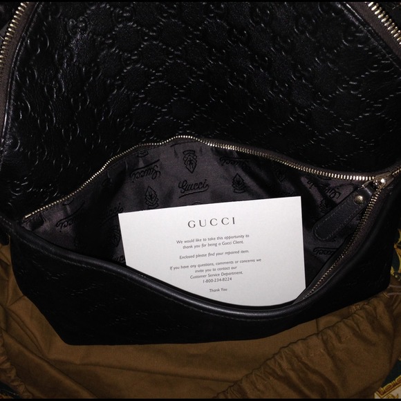 ***SOLD***    GUCCI zip backpack - Picture 4 of 4