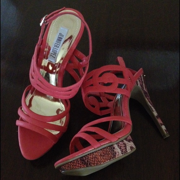 Strappy Pumps