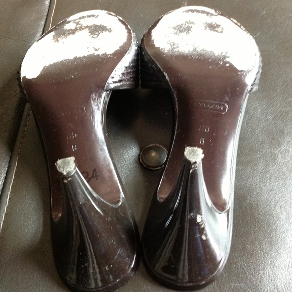 Authentic Coach sandals 👡 - Picture 3 of 4
