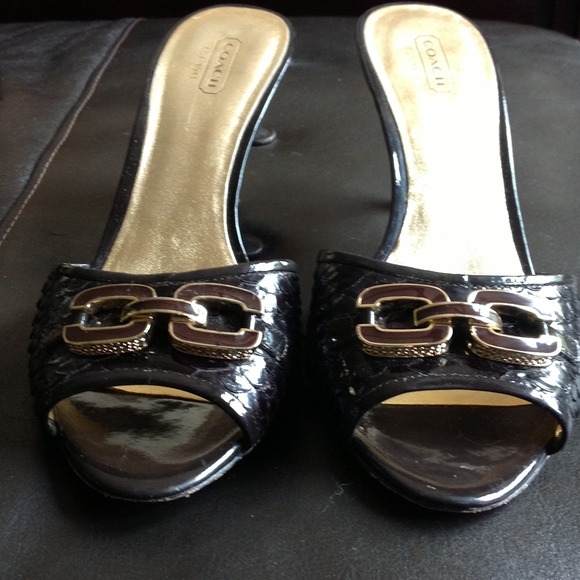 Authentic Coach sandals 👡 - Picture 4 of 4