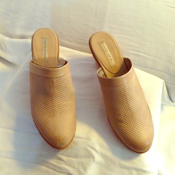 Banana Republic Leather Slip On Clogs