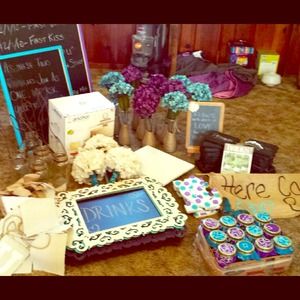 Burlap & lace wedding supplies