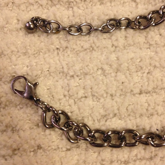 🎉HPx4🎉spring statement necklace - Picture 3 of 4