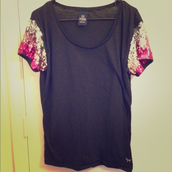 🚫SOLD Victoria's Secret pink shirt