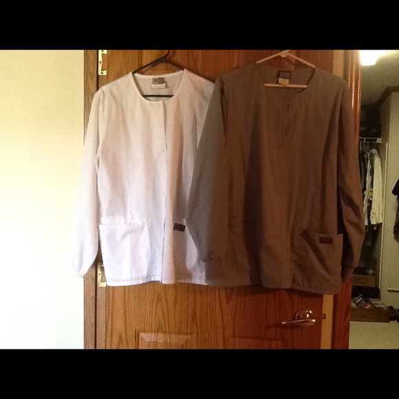 NWOT 2 Lab Coats (Reduced) Bundled For flobabe
