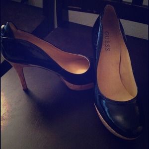 Guess leather shoes 7M