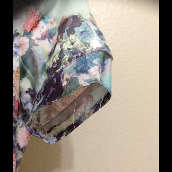 H&M floral dress - Picture 4 of 4