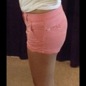 Billabong orange short shorts