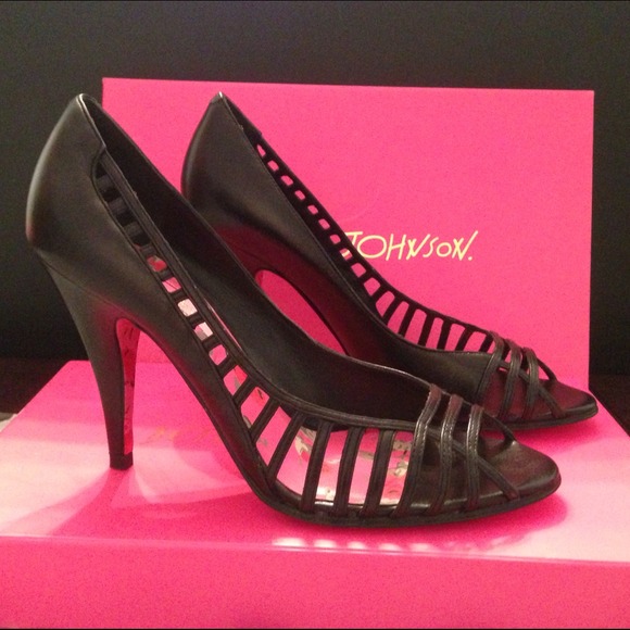 💋Betsey Johnson WasPeepToe - Size 8 - Picture 2 of 4