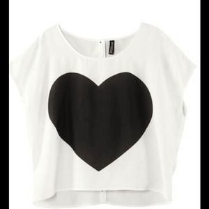 Heart top by divided (h&m)