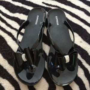 ❌Sold❌Express flip flops