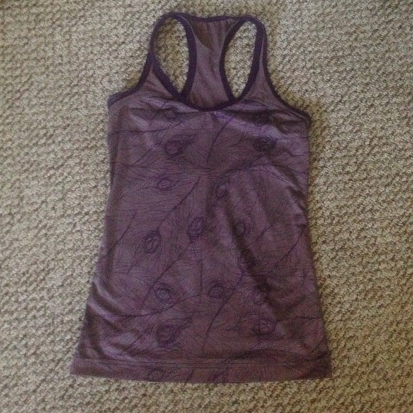LuluLemon workout top