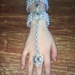 😄😄😄SOLD!!! REDUCED!! Double Bracelet ring combo