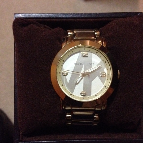 SOLD!! 100% Authentic Michael Kors Watch- Gold