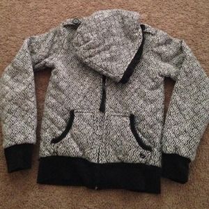 Billabong sweater