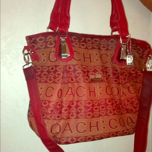 COACH Authentic red bag cross body/short