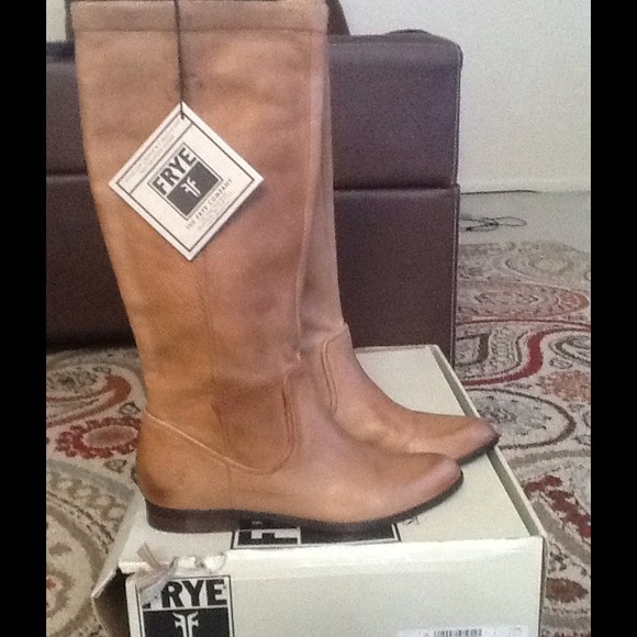 🎀👢Frye Cindy Slouch Boots👢🎀