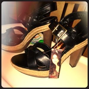 Sophia Vergada tan, black,brown sandals sz7