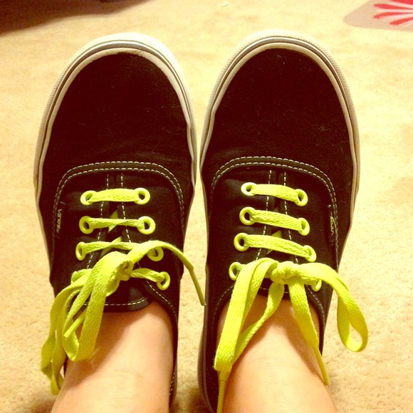 Black vans
