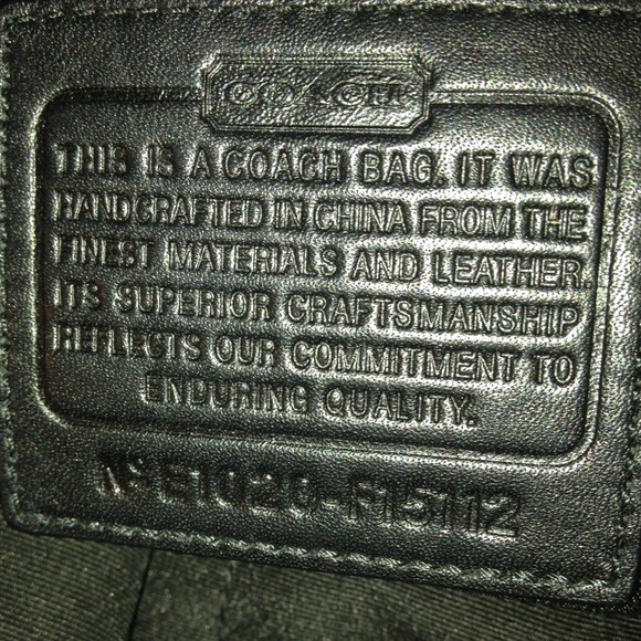 Authentic Coach Purse! *SOLD* - Picture 3 of 4