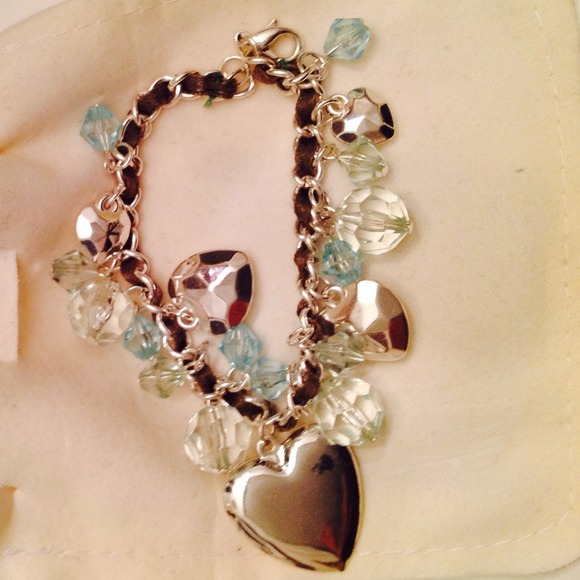 Beautiful sterling silver and crystals bracelet - Picture 4 of 4