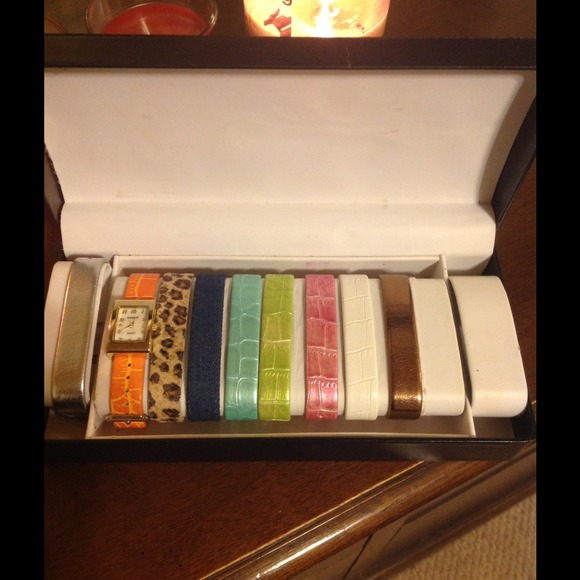 Gossip convertible watch