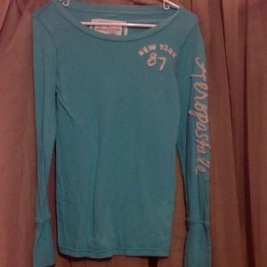 Light blue long sleeve Aeropostale shirt! Med.