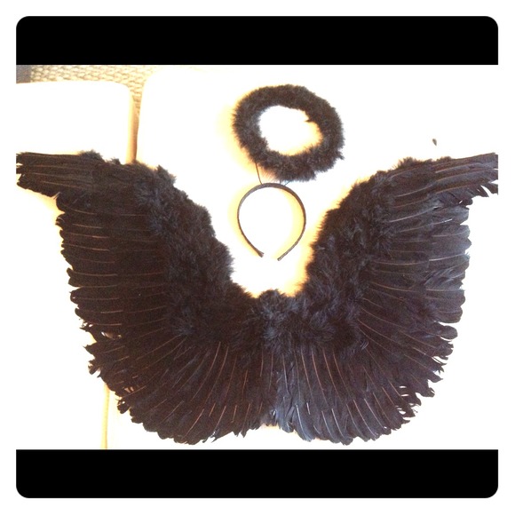 Halloween sexy black angel halo and feather wings