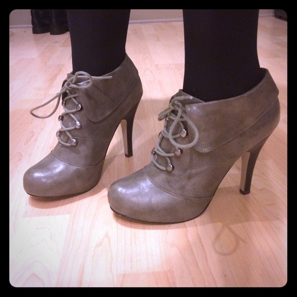 madden girl Shoes - Madden Girl Lace Up Ankle Boots