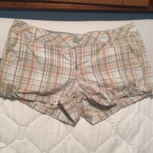 🎀Aero Plaid Shorts🎀