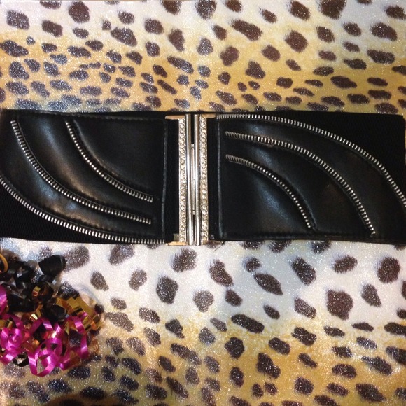 Black diamond belt