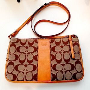 Coach everyday crossbody bag