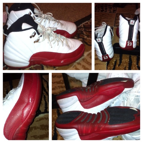 Jordan 12's